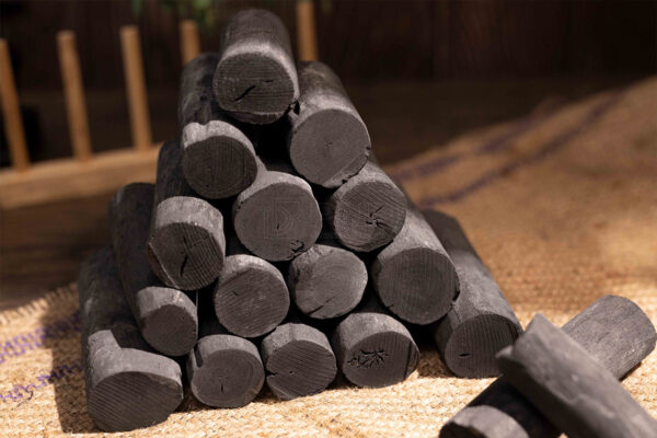 White charcoal exporting from Vietnam