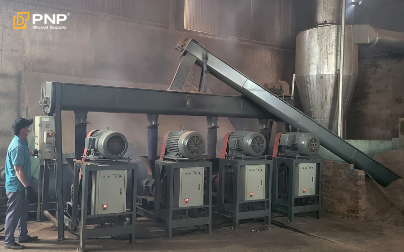 There are many tools used in charcoal briquette making including grinding machine pressing machine and kiln