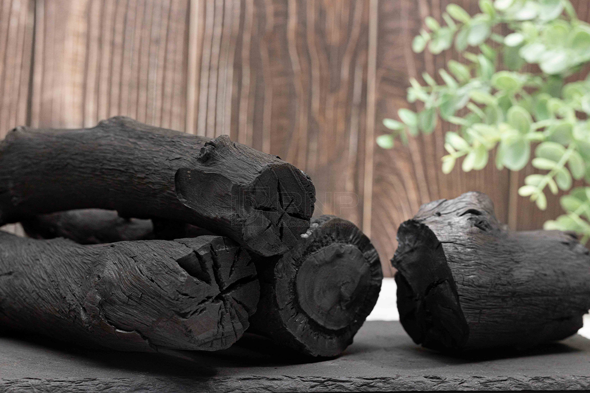 Longan charcoal has become very popular in key global markets, particularly in the UAE, Korea, and Japan