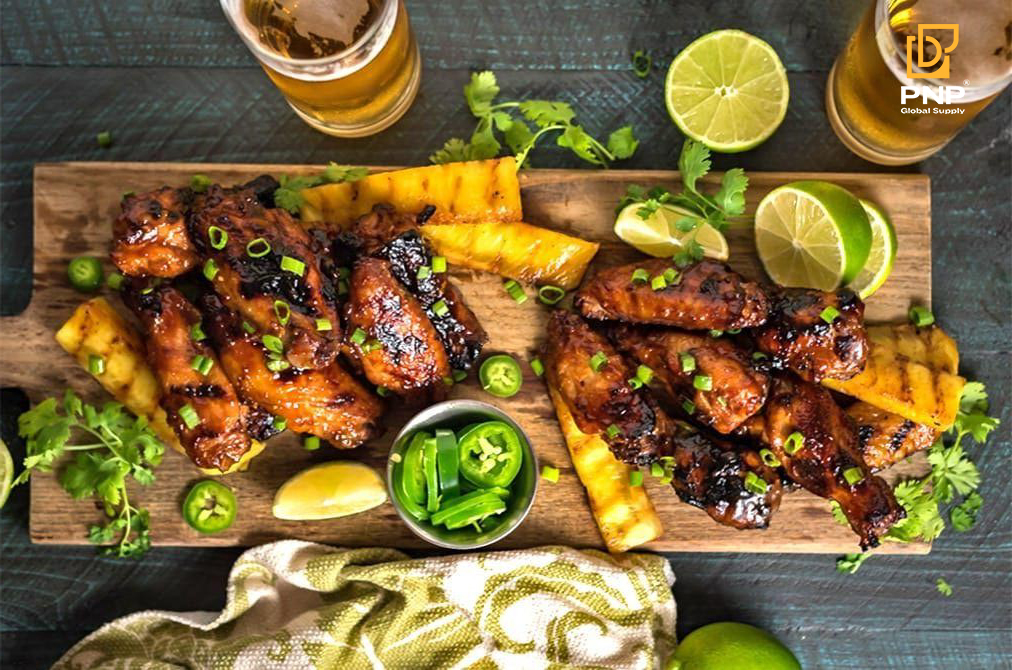 Charcoal-grilled chicken wings