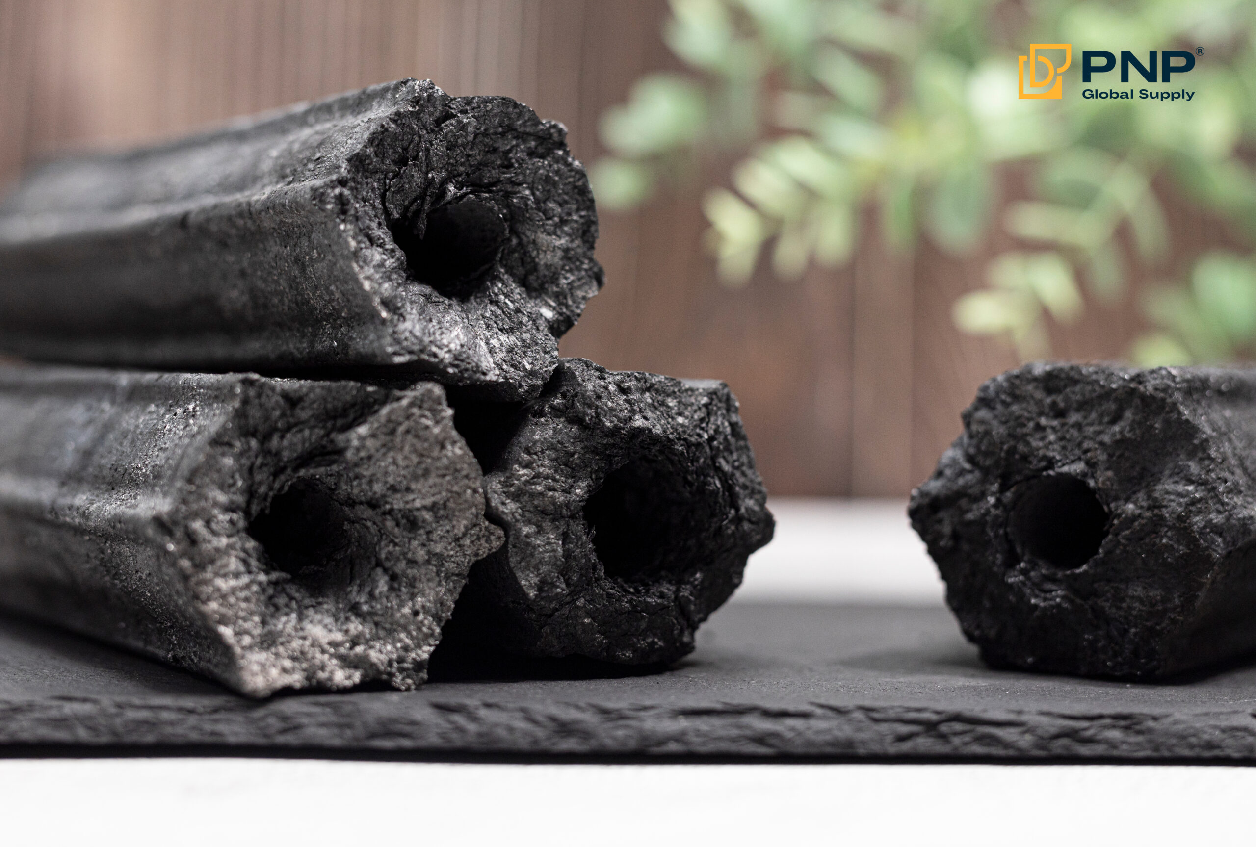 How to Make Charcoal from Sawdust 1 Sawdust charcoal is becoming increasingly popular in today’s market