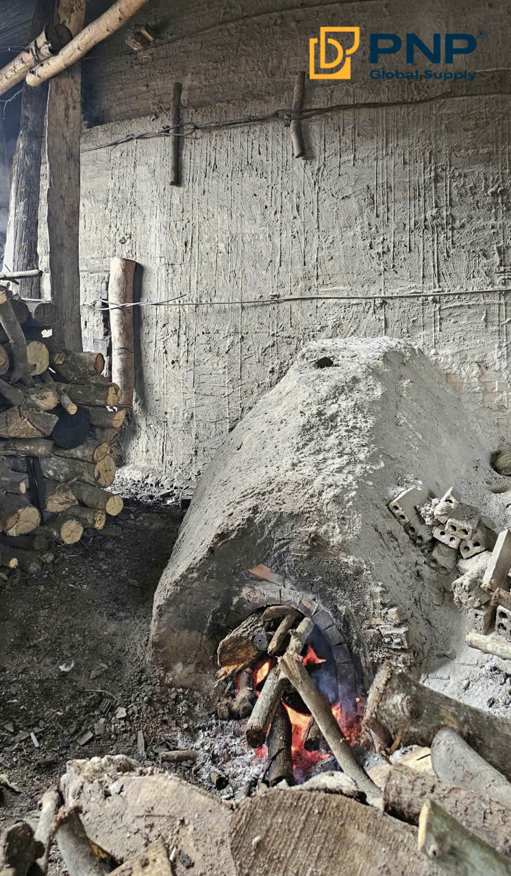 Traditional kilns are key charcoal making equipment, slowly carbonizing wood to produce flavorful, high-heat charcoal.