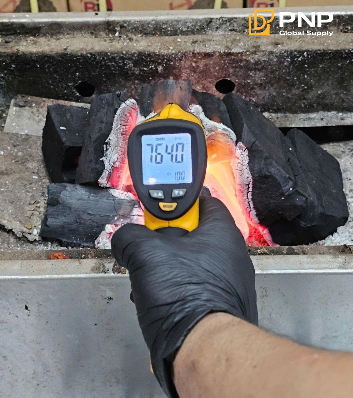 Wholesale Charcoal for Sale: How Importers Can Find Reliable Suppliers 3 Test charcoal samples for burn time, ash, and smoke to ensure consistent bulk quality