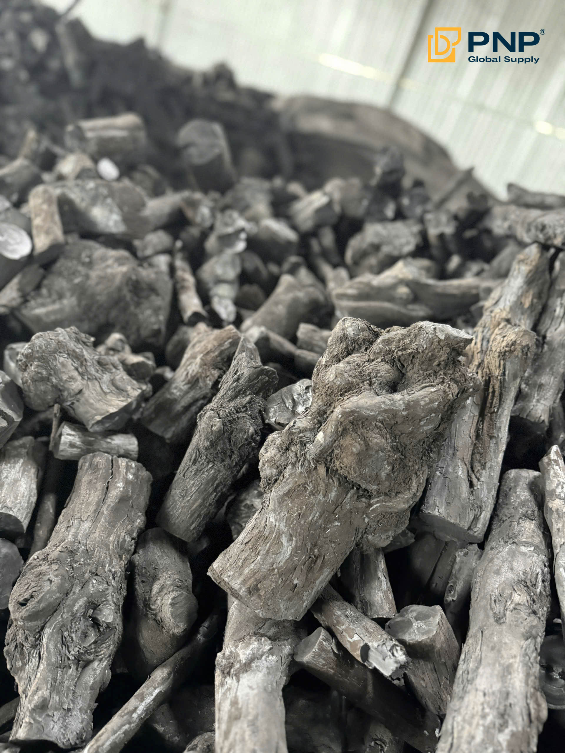 Coffee charcoal burns steadily and produces strong heat.