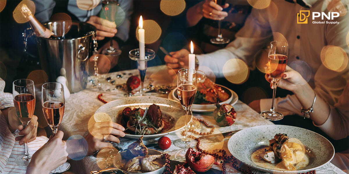 Dinner Ideas on the Grill for New Year’s Eve: Festive BBQ Dishes to Welcome the New Year 1 New Year’s Eve grilling brings great food and everyone together