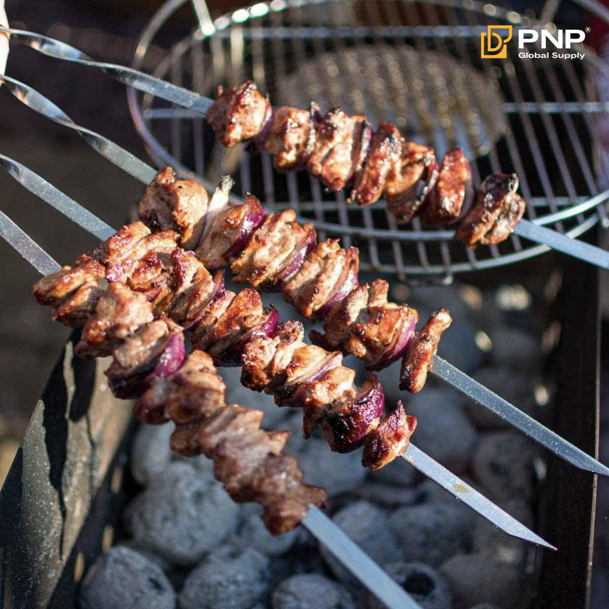 The Best Shashlik Recipe - Juicy Russian Shish Kebabs 4 Grill the meat for 15–20 minutes.