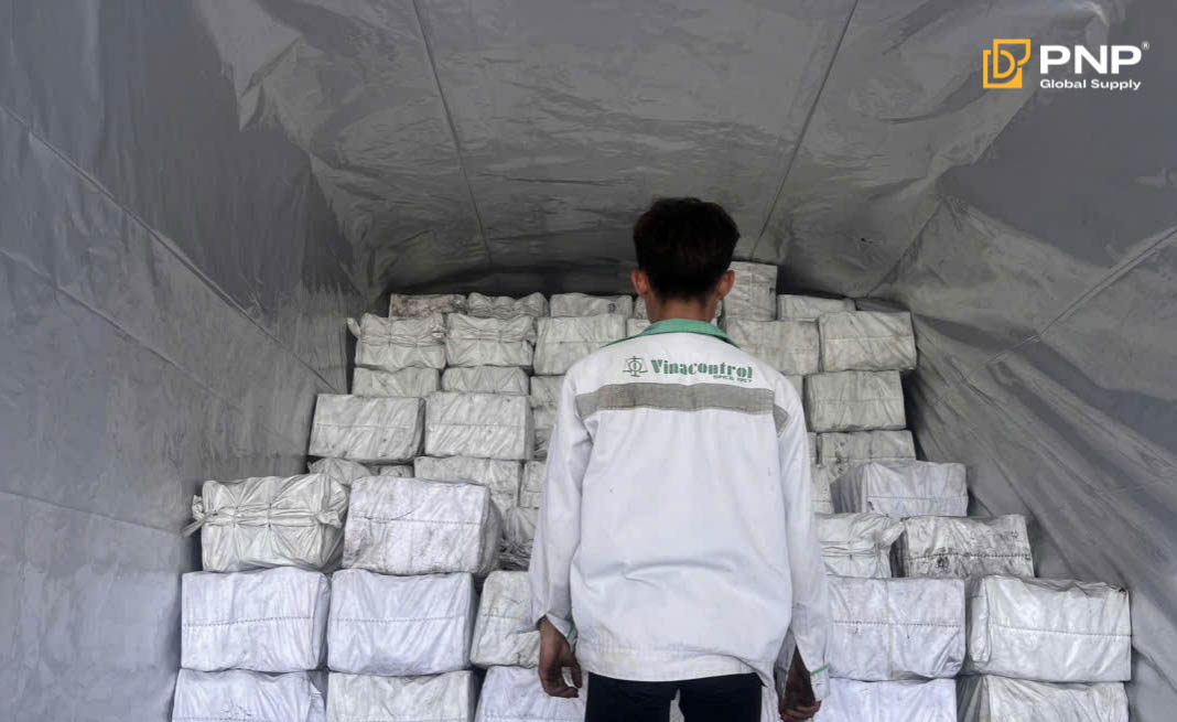 Vinacontrol ensures charcoal quality and export compliance