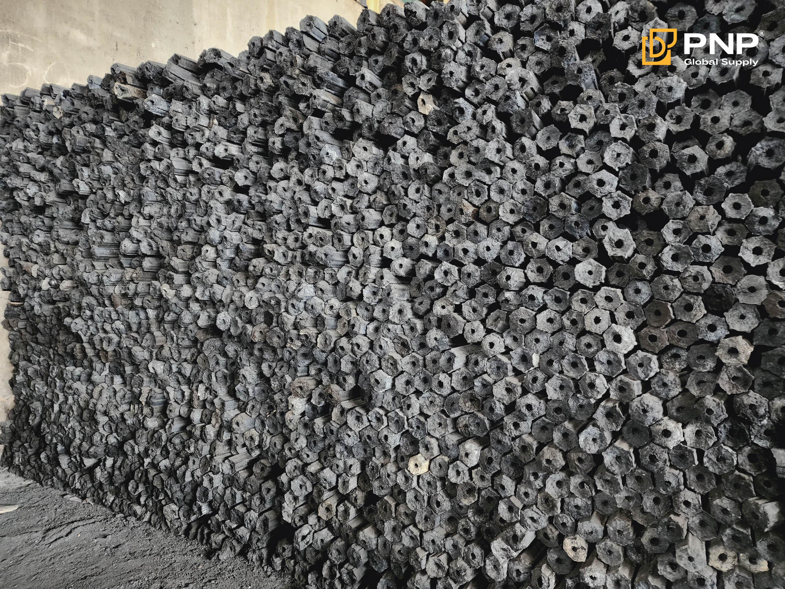 Vietnam Sawdust Charcoal Briquettes Price per kg Export – Latest Update 1 Charcoal briquettes from Vietnam