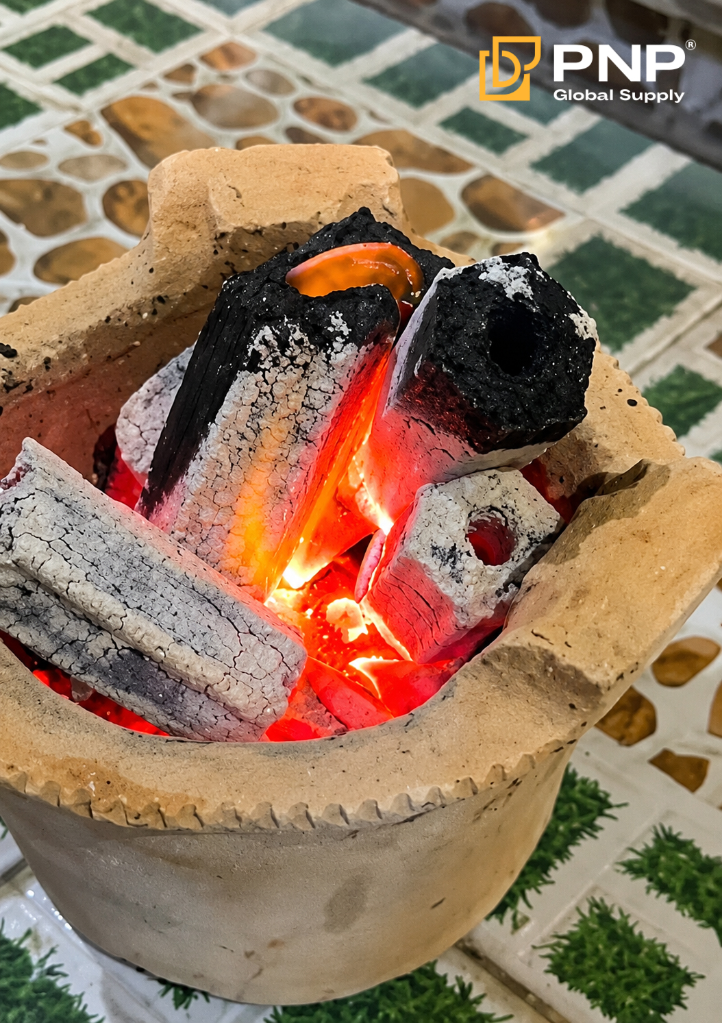 Wood Sawdust Briquettes Specification: Appearance, Burning Performance, and Key Features 2 High-quality wood sawdust briquettes for efficient and clean burning