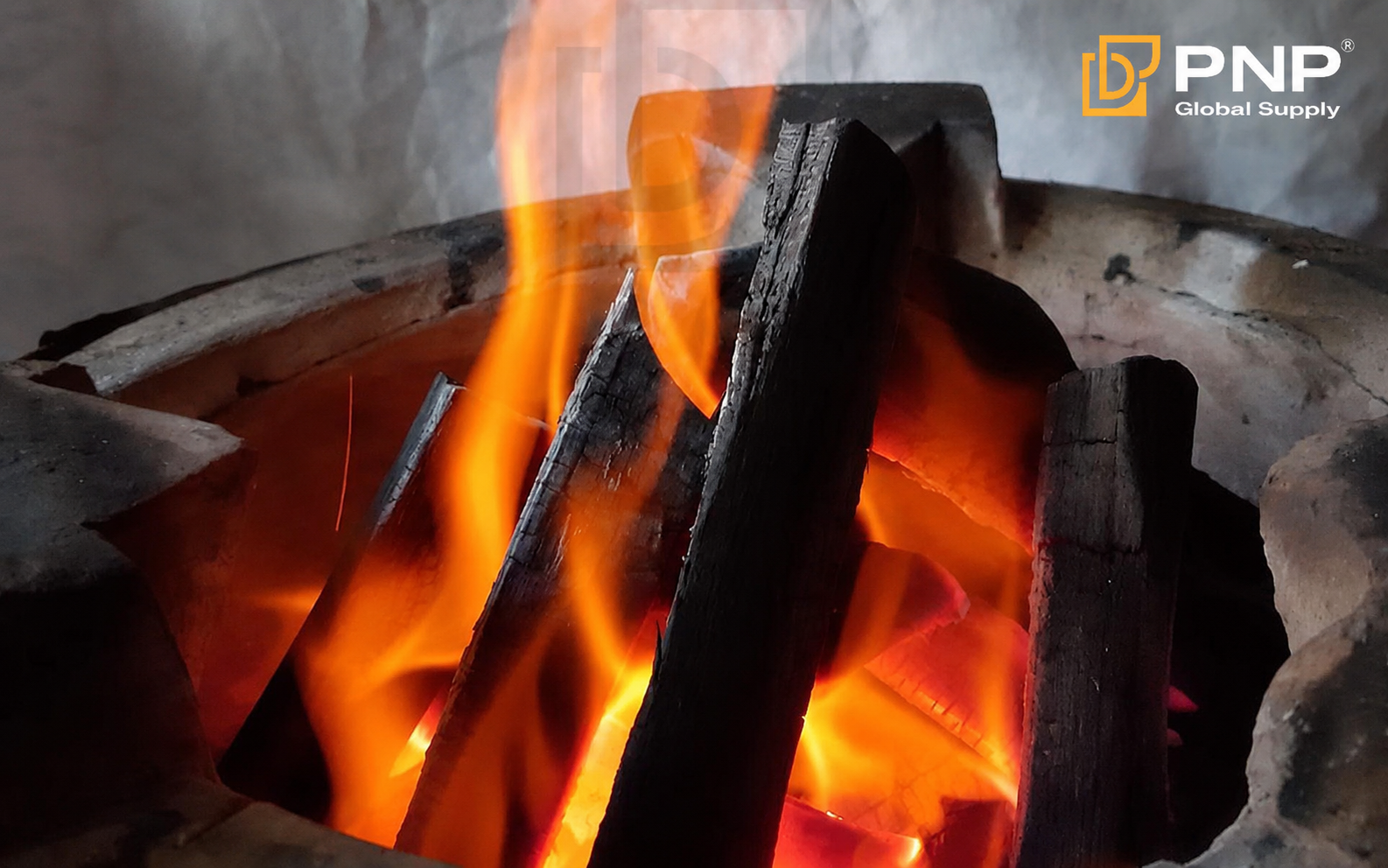 Stable heat makes Vietnam mangrove charcoal suitable for BBQ restaurants and commercial grilling