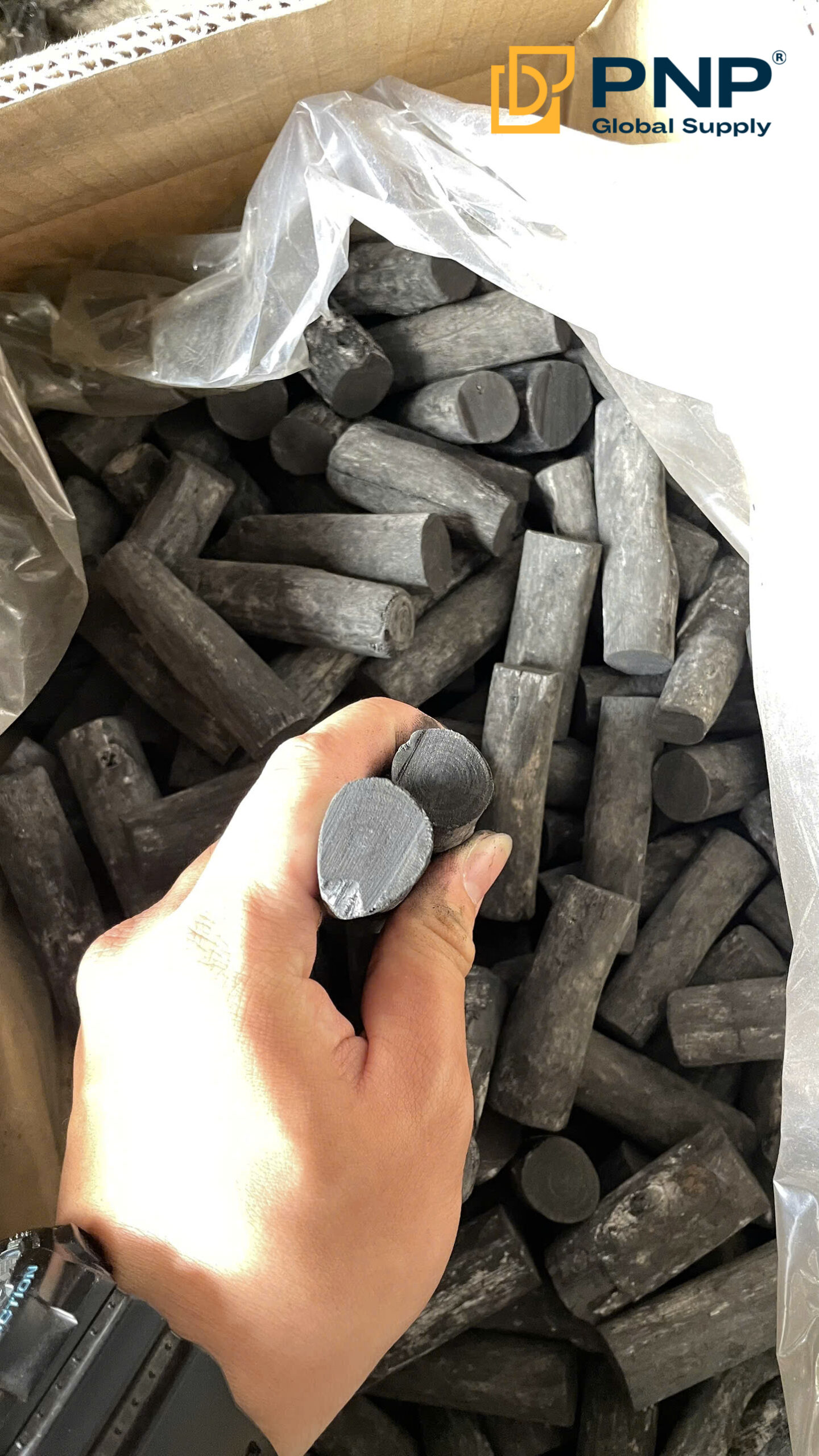 Top Vietnamese Lump Charcoal Every Importer Should Consider 6 High-density White Charcoal delivers exceptional heat, long burn time, and minimal smoke