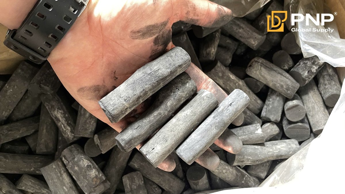 White charcoal can burn 4–5 hours and be reused